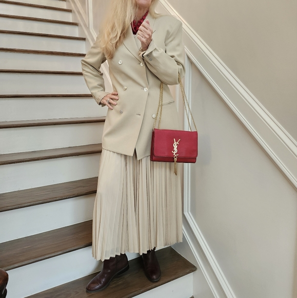 INC International Concepts EX Cond & Pro Cleaned Silk Oversized Blazer, 8, $40 - Picture 11 of 13